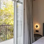 M Star Rooms, Private Parking, Center Апартаменты София