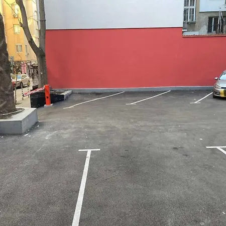 M Star Rooms, Private Parking, Center Apartament Sofia