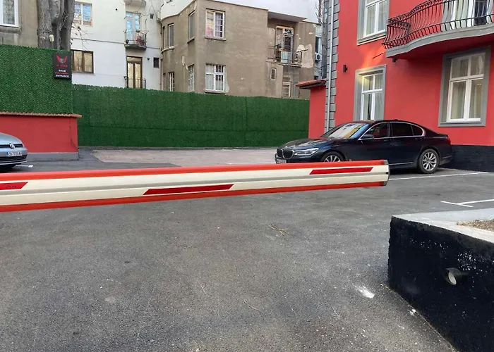 M Star Rooms, Private Parking, Center * ソフィア