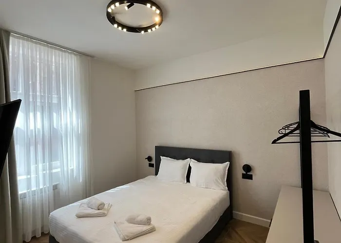 M Star Rooms, Private Parking, Center Appartement Sofia