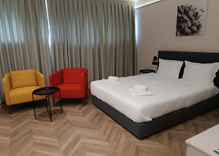 M Star Rooms, Private Parking, Center * 索菲亞