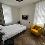 M Star Rooms, Private Parking, Center * Sofía