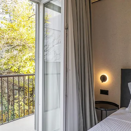 M Star Rooms, Private Parking, Center Sofía