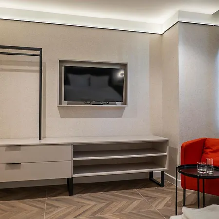 Lejlighed M Star Rooms, Private Parking, Center *